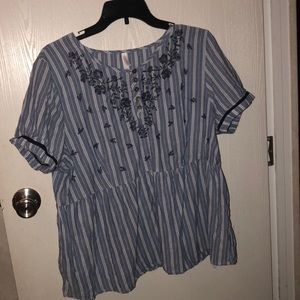 Floral blue and white blouse